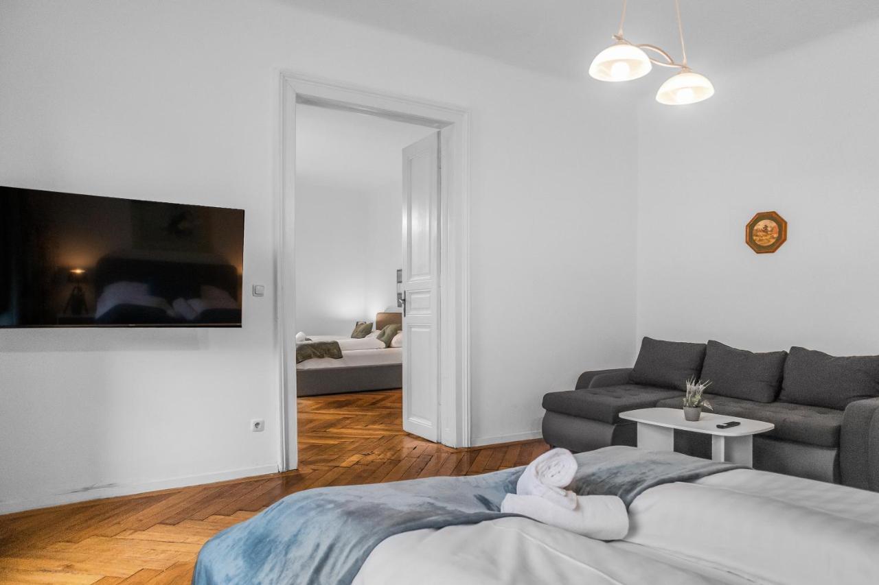 Roomy 2Br Apt. Near Akh -Perfect For Longstays Вена Экстерьер фото