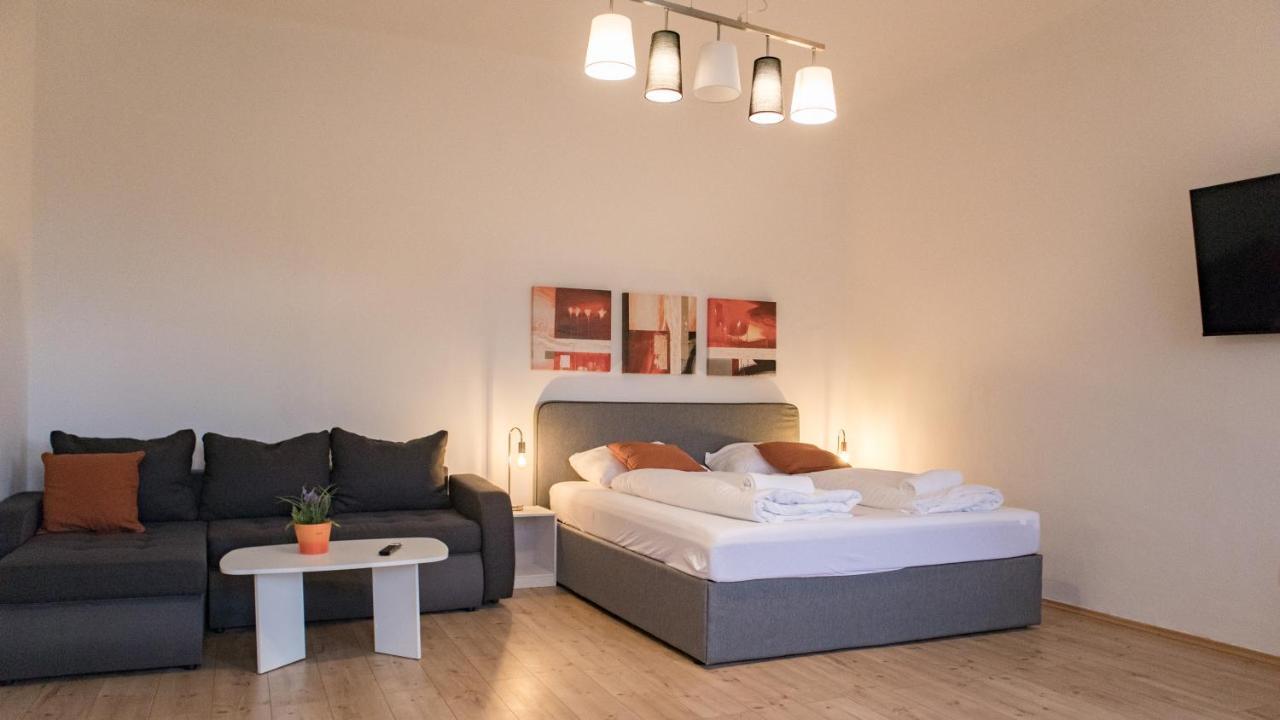 Roomy 2Br Apt. Near Akh -Perfect For Longstays Вена Экстерьер фото