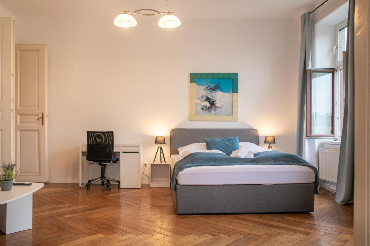 Roomy 2Br Apt. Near Akh -Perfect For Longstays Вена Экстерьер фото